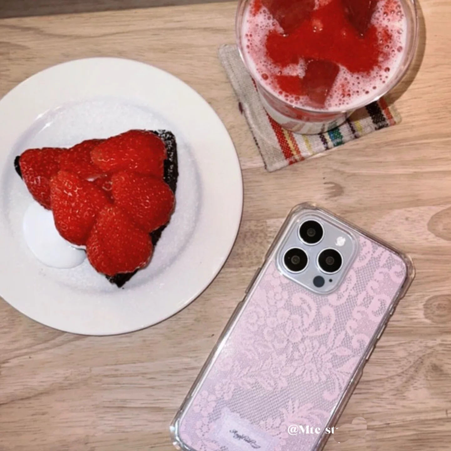 เคสโทรศัพท์ลายลูกไม้สีหวานสไตล - Phone Accessories For Girls บทวิจารณ์และราคา